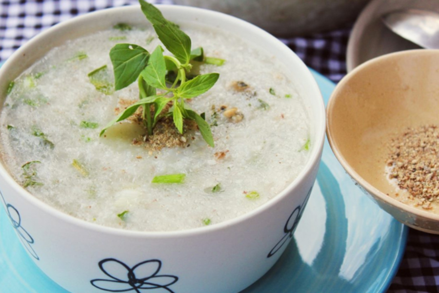 Lợi ích của lá sen tươi đối với sức khỏe cộng đồng